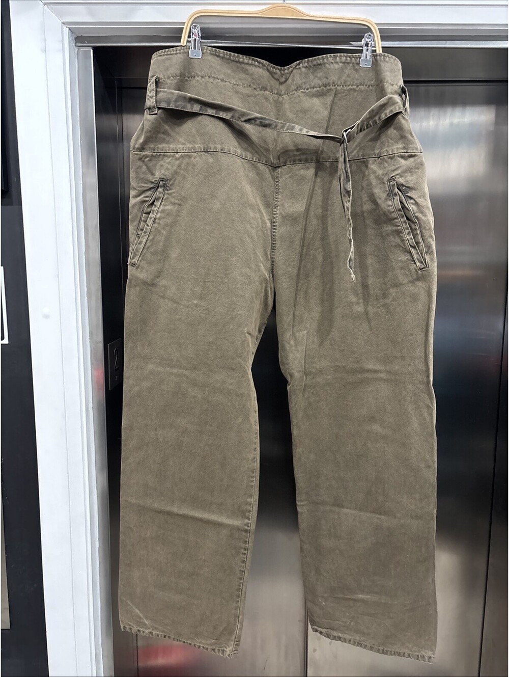 Men’s moschino Military Inspired Baggy Strap Jeans